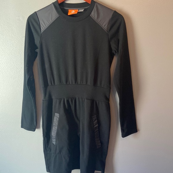 Merrell Dresses & Skirts - MERRELL Sport Dress Size S